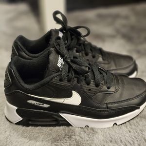 Nike Woman's Air Max 90